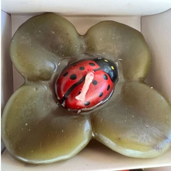New Ladybug Floating Candles Set Of 5 Good Luck Gift & Decor Colorful Bath Time! - Picture 2 of 10